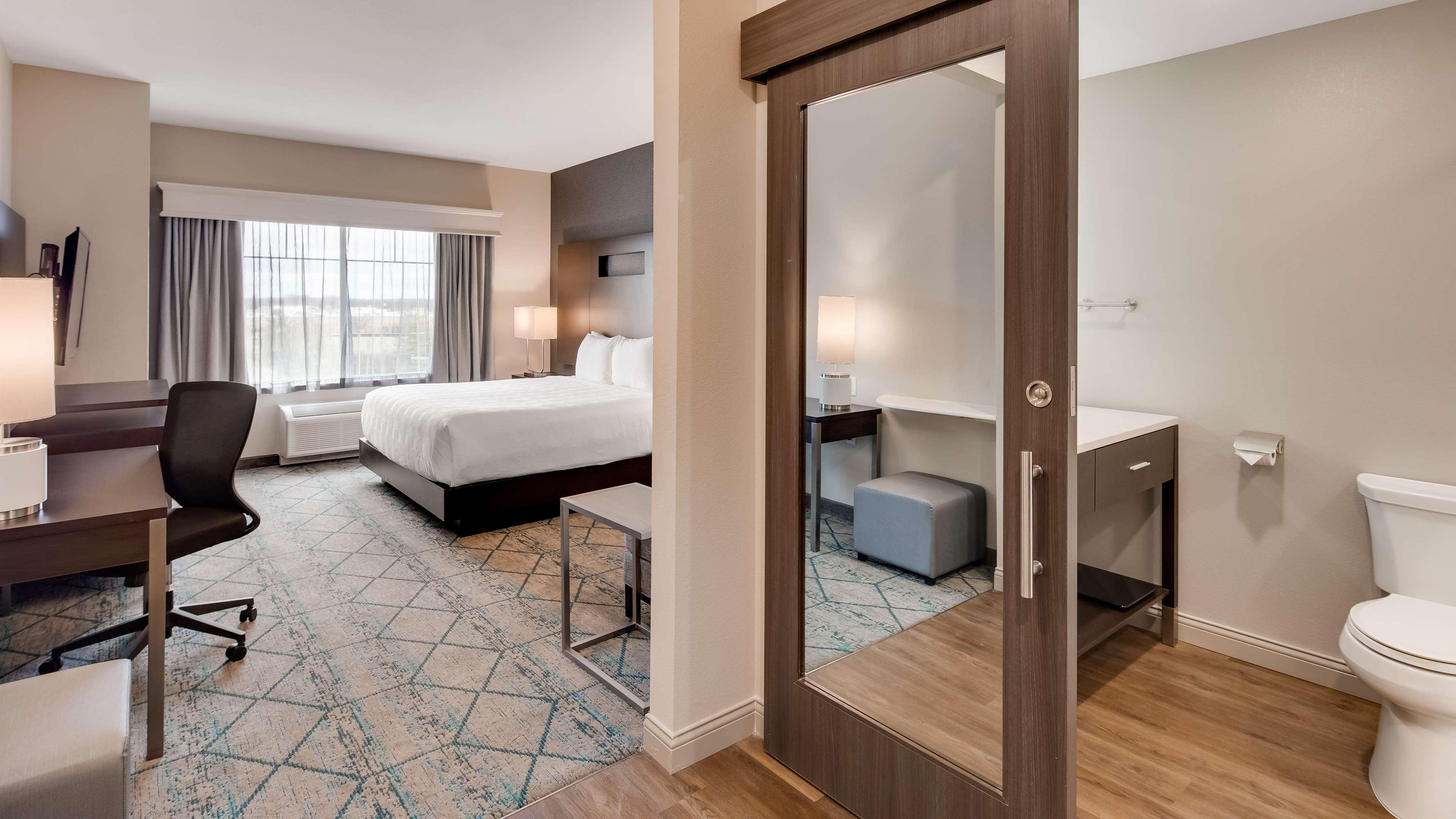 Comfort Inn & Suites Clarksville - Louisville North 외부 사진