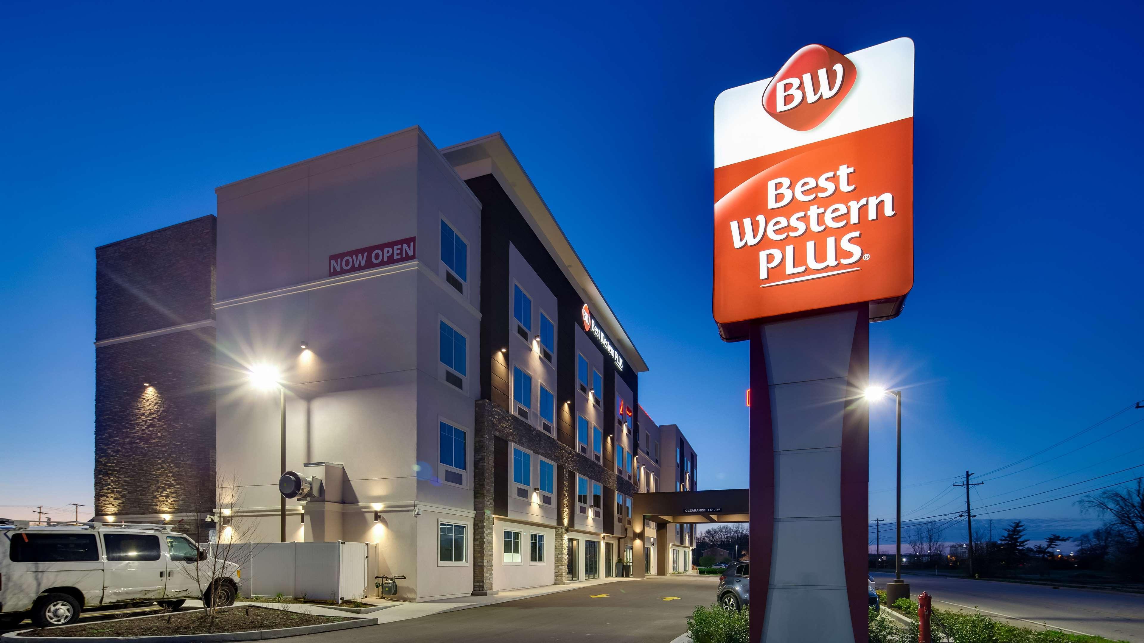 Comfort Inn & Suites Clarksville - Louisville North 외부 사진