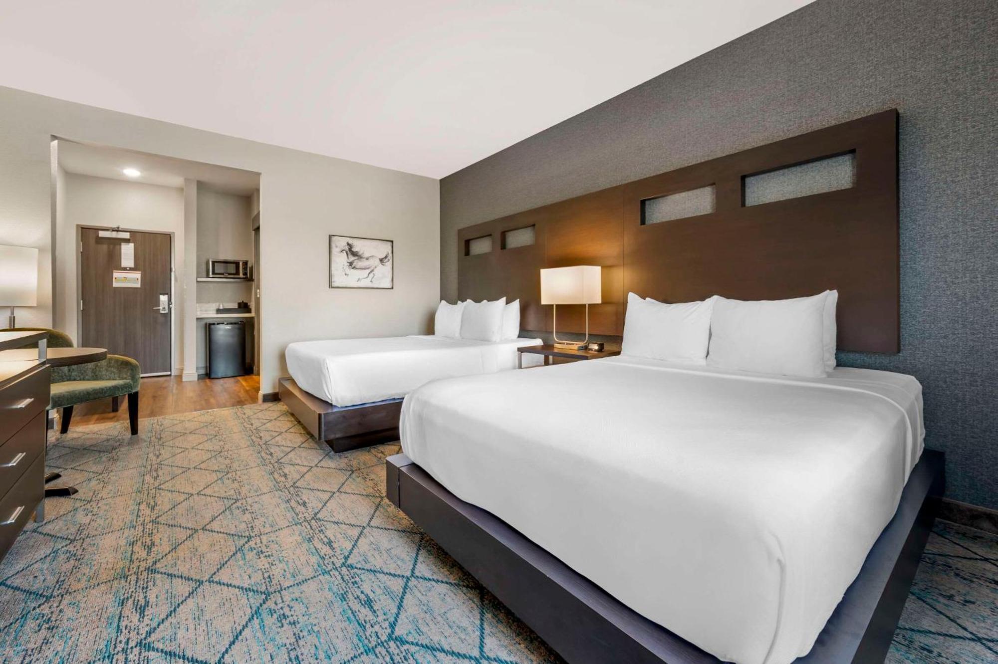 Comfort Inn & Suites Clarksville - Louisville North 외부 사진